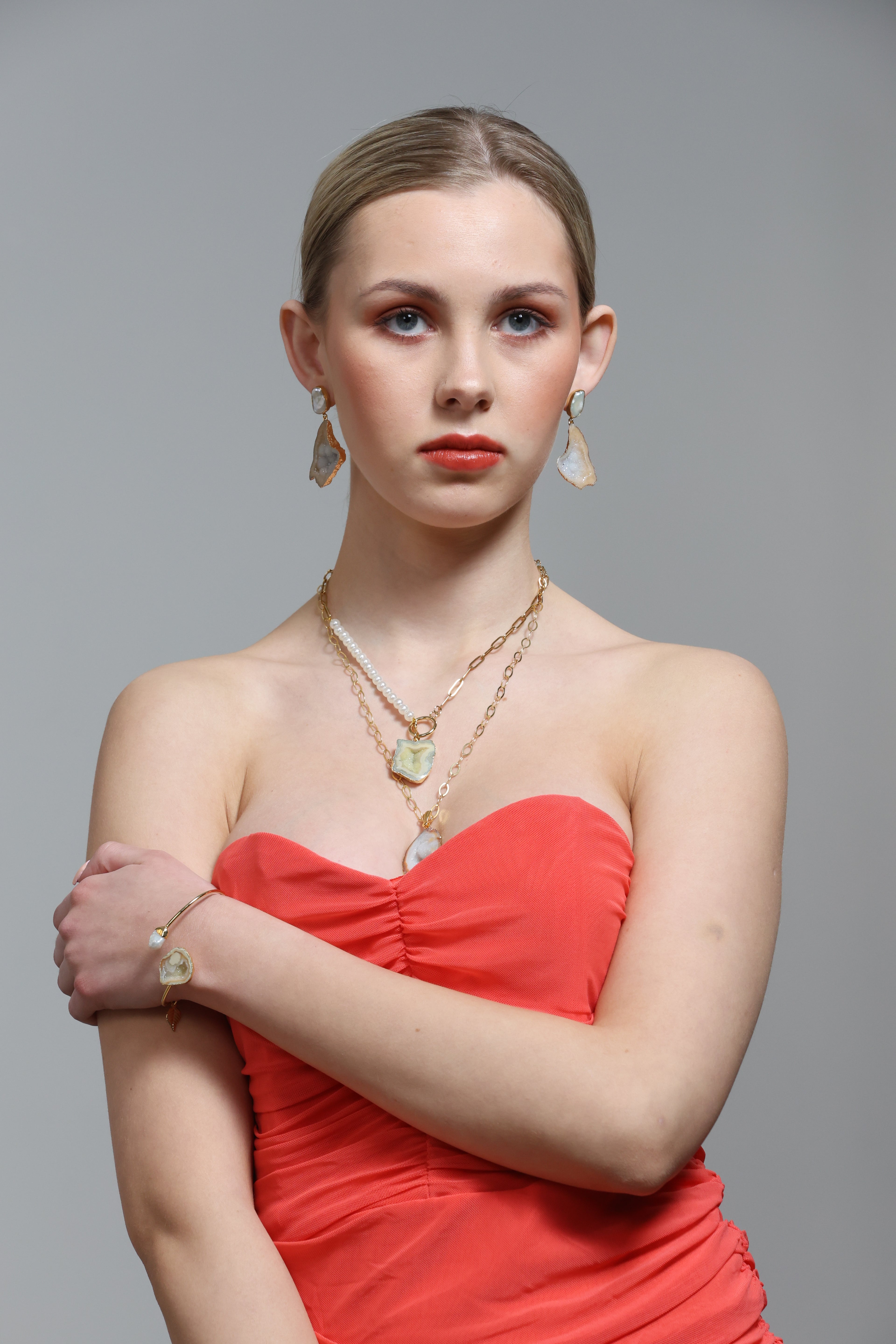 The Pearl Rocks Yellow Earrings