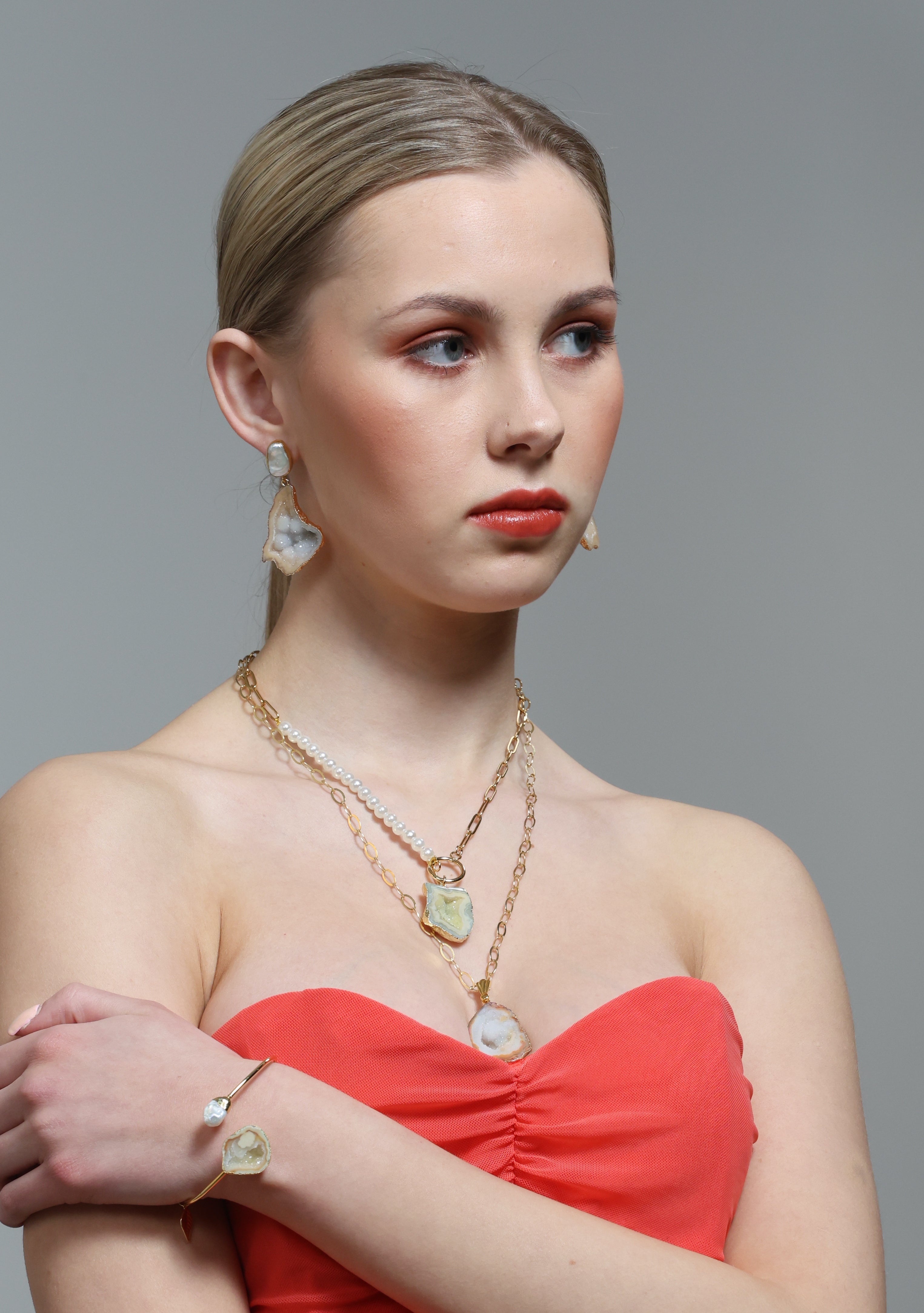 The Pearl Rocks Yellow Earrings